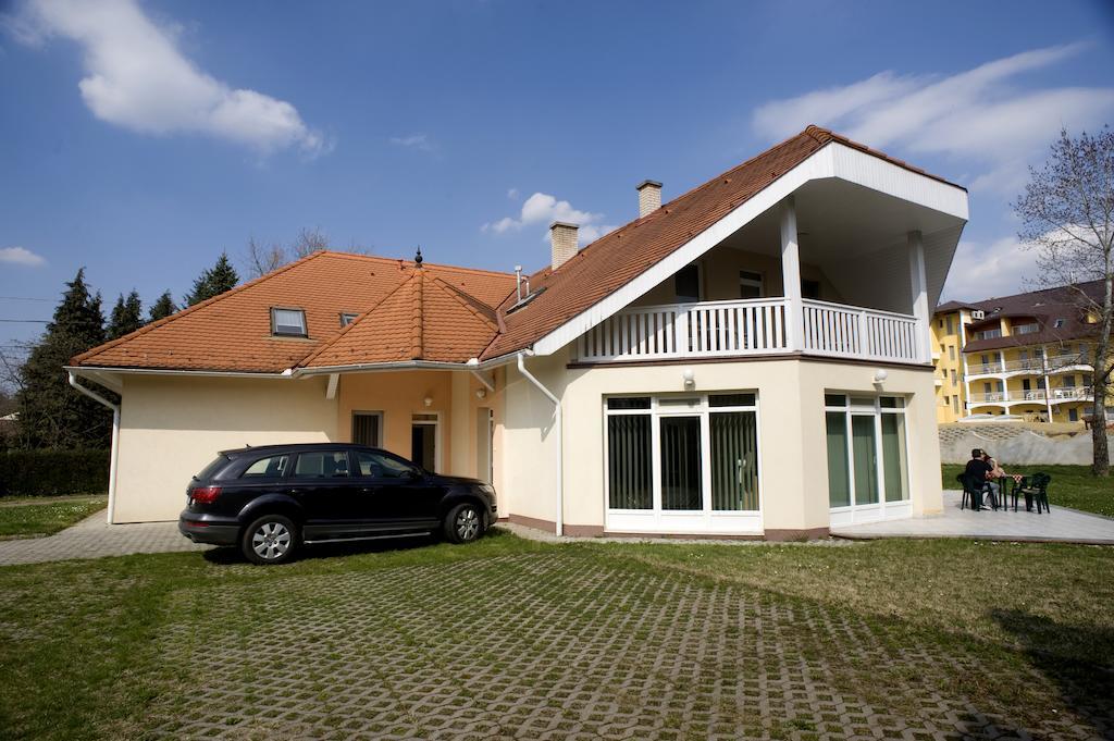 זלקרוס Marianna Apartmanhaz מראה חיצוני תמונה